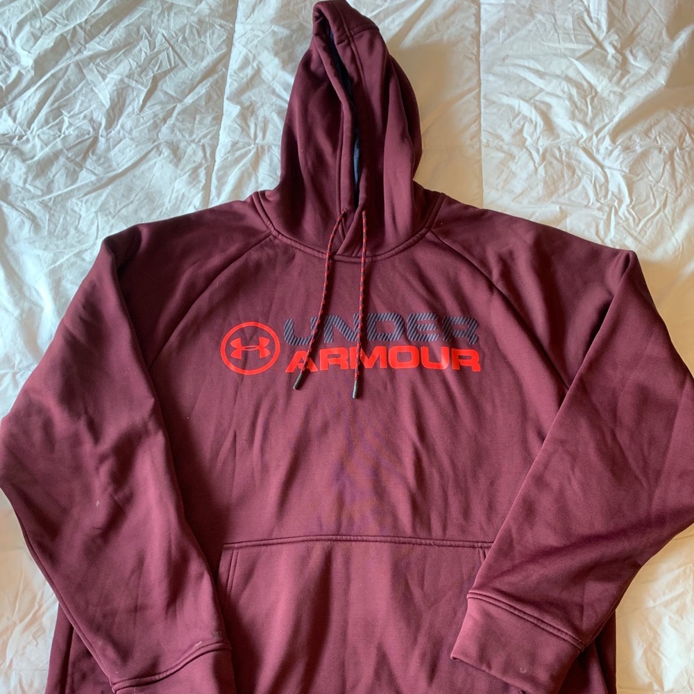 Under Armour Hoodie